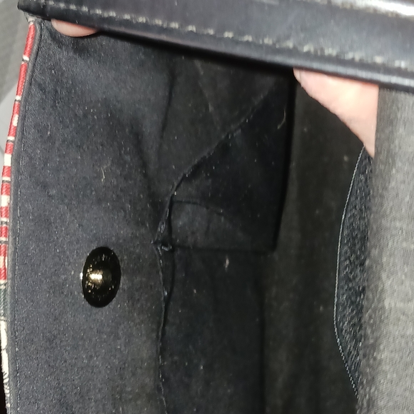 Georgia Bulldogs Bag Measurements 10.5" w x 7 3/4" Length. 8" depth. - Picture 6 of 7